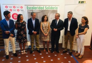 <!--:es-->Excepcional acogida en la inauguración de la exposición  fotografica 06-09-2019<!--:-->